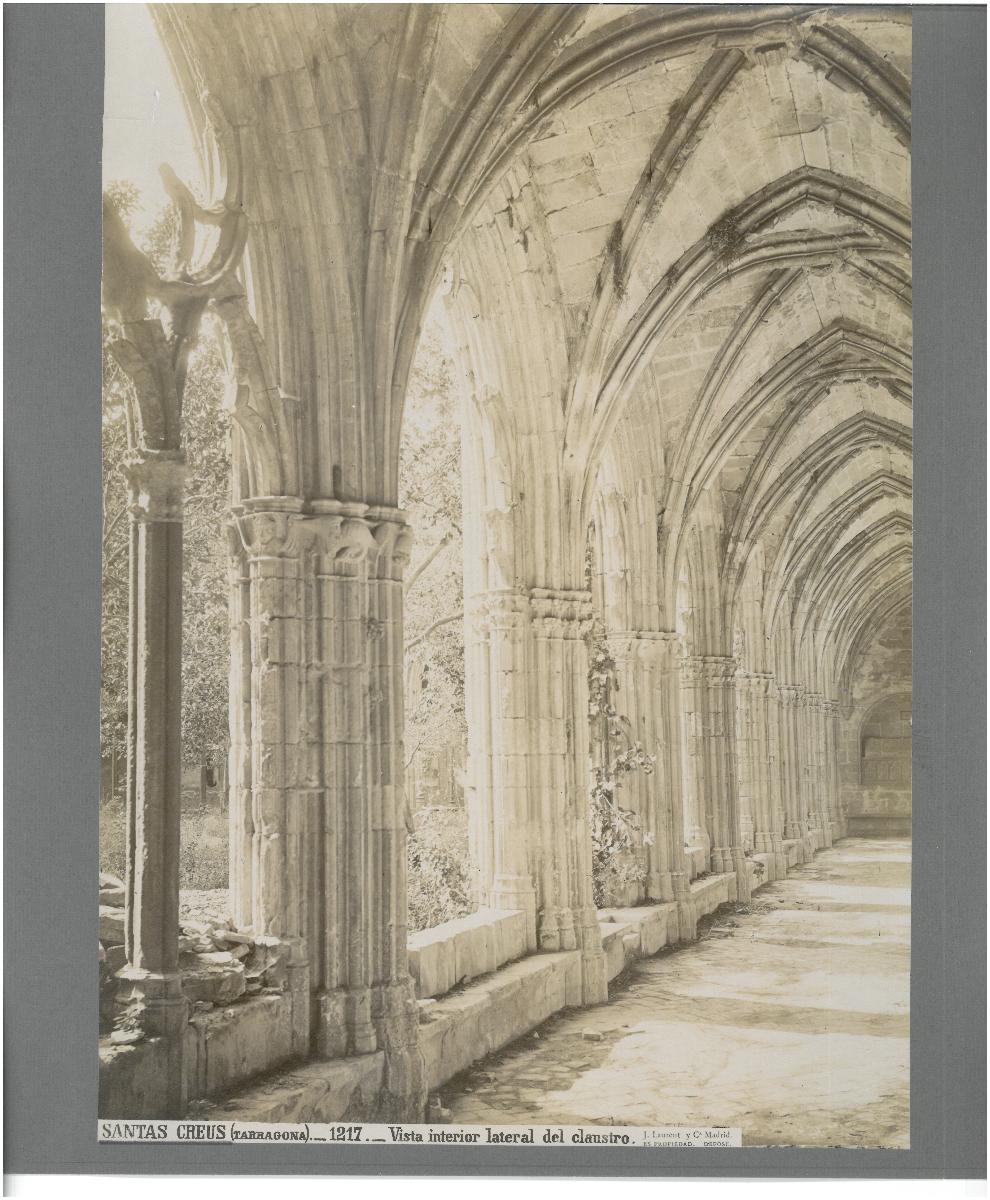 Tarragona, Aiguamúrcia, Kloster Santes Creus, Kreuzgang, Innere Seitenansicht
