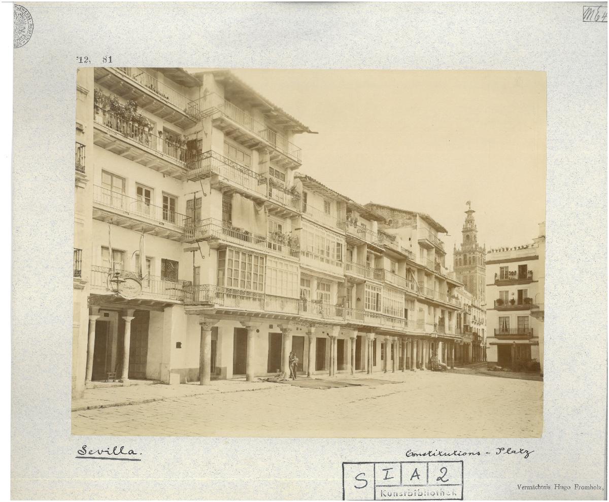 Sevilla, Plaza de la Constitución