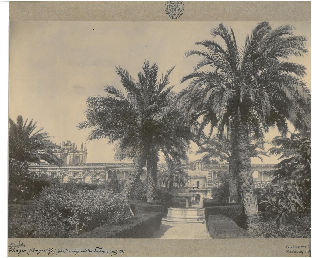 Sevilla, Alcázar, Palast Peters des Grausamen und Gartenanlage mit dem Fischteich