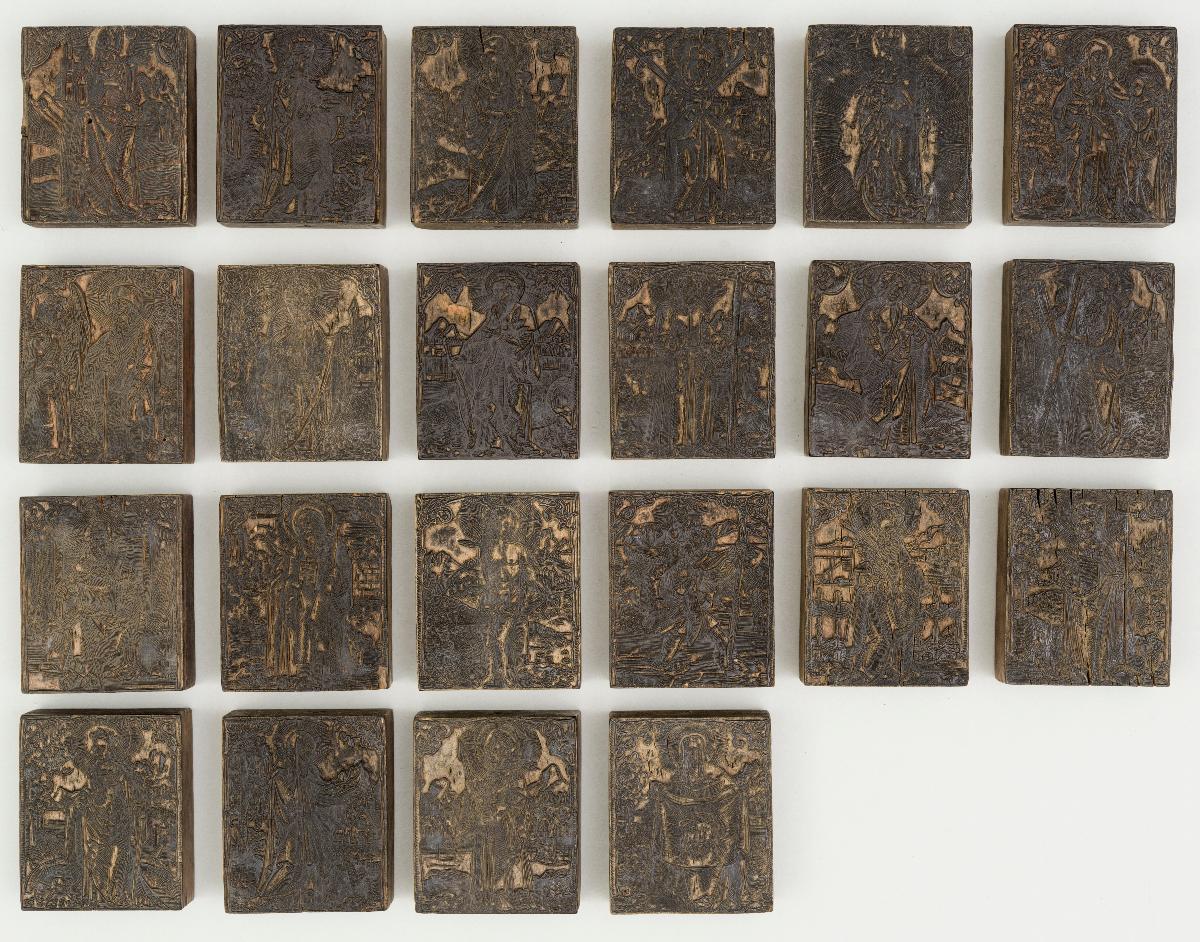 Hl. Agnes, Maria Magdalena, Mater Dolorosa, Maria, Anna selbdritt, Rochus, Bartholomeus, Judas, Philip, Johannes, Andreas, Gregor, Antonius, Sebastian, Christopherus, Stephan, Magarethe, Katharina, Ottilia, Ursula, Veronika (u.a.?)
(22 Stöcke)