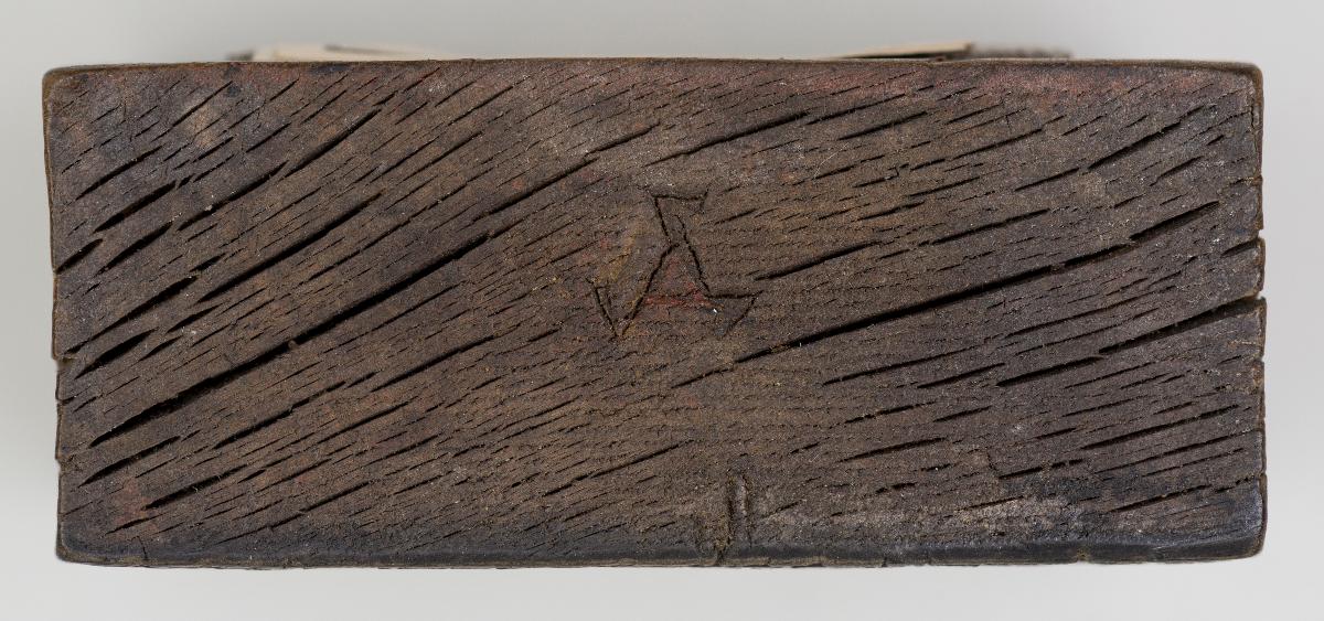 Hl. Agnes, Maria Magdalena, Mater Dolorosa, Maria, Anna selbdritt, Rochus, Bartholomeus, Judas, Philip, Johannes, Andreas, Gregor, Antonius, Sebastian, Christopherus, Stephan, Magarethe, Katharina, Ottilia, Ursula, Veronika (u.a.?)
(22 Stöcke)