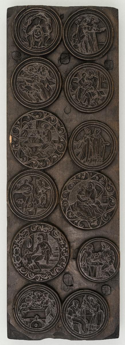 12 Rundbilder (Paare, teilweise erotisch)