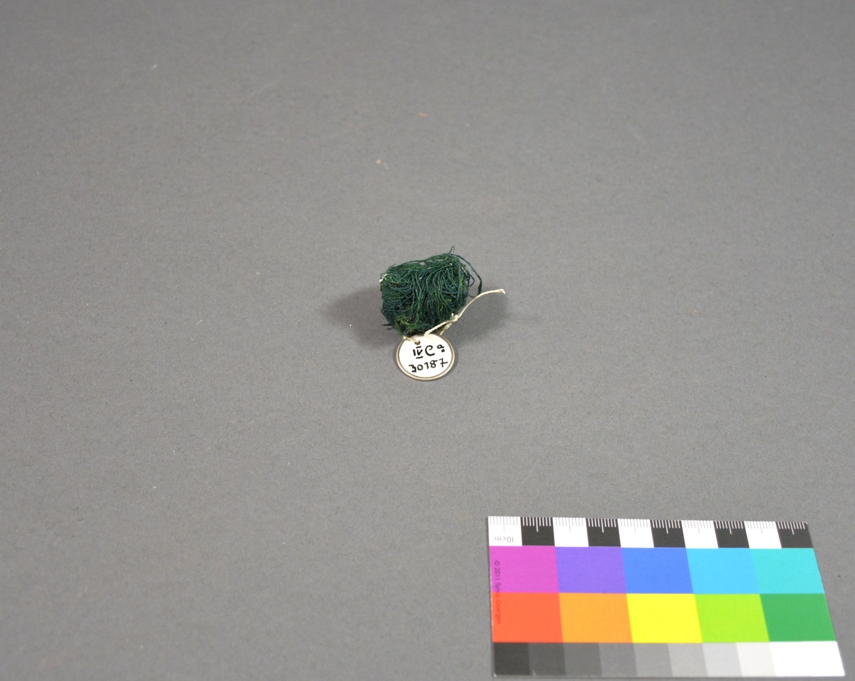 IV Ca 30187