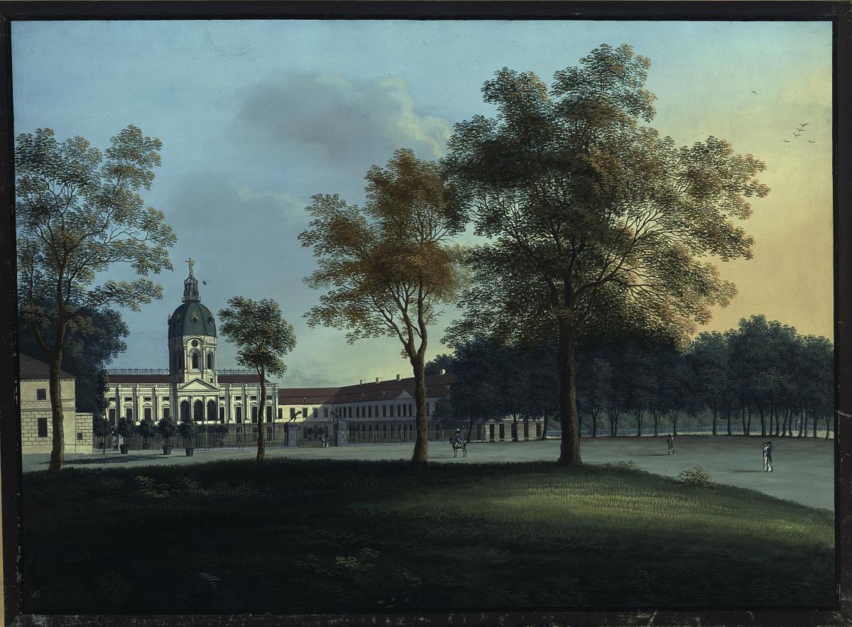 Schloss Charlottenburg von der Stadtseite bei Morgenlicht