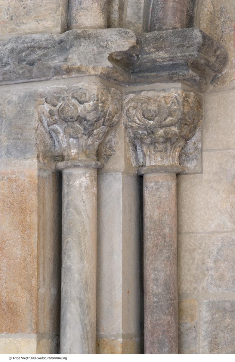 Portal der Pfortenkapelle des Zisterzienserklosters Langheim