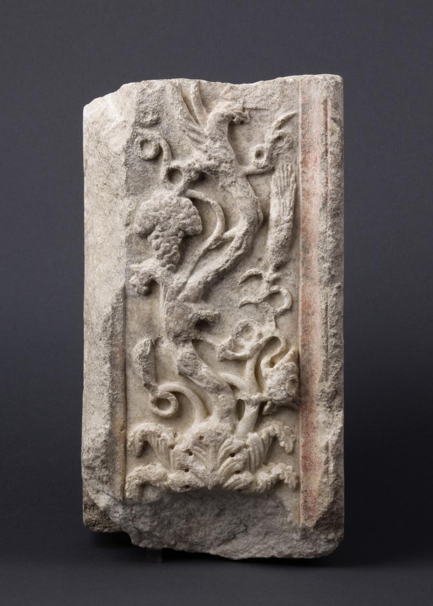 Kleiner Rankenpilaster