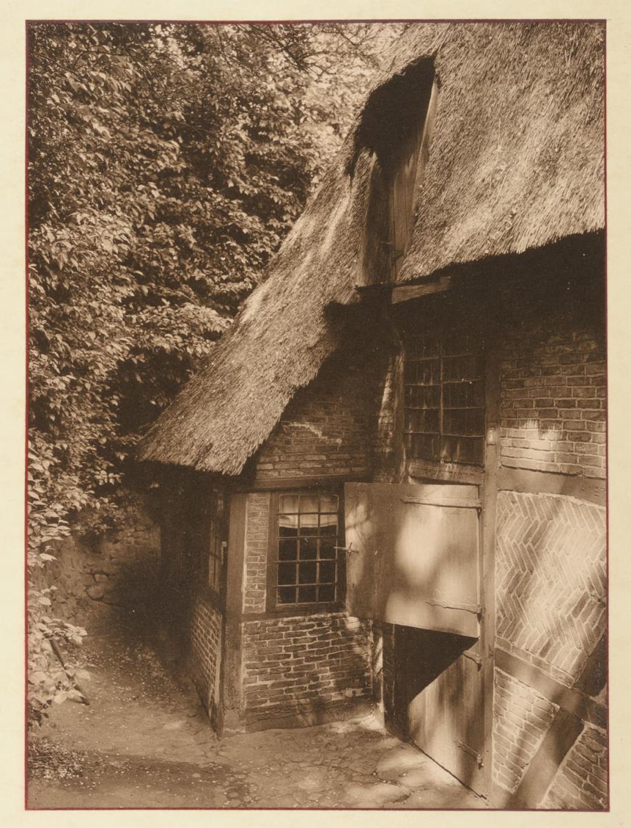Blankenese. Osterweg. Erbaut 1756 (aus dem Album "Hamburg: Land und Leute der Niederelbe")