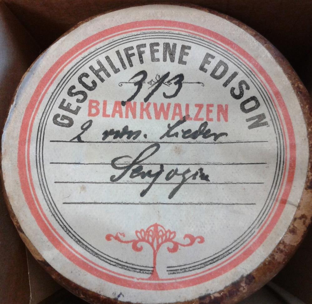 "Zwei russische Lieder"