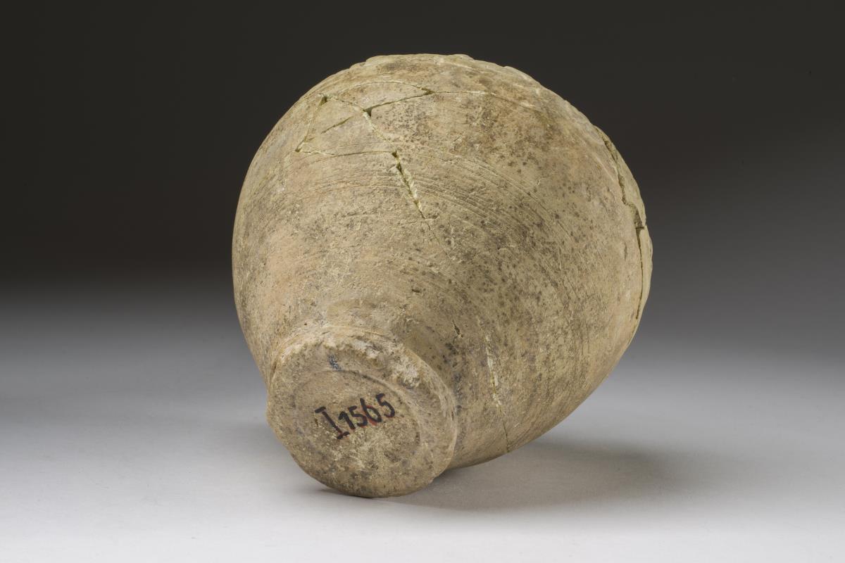 I. 1565