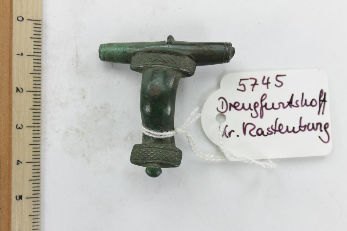 Bronzefibel
