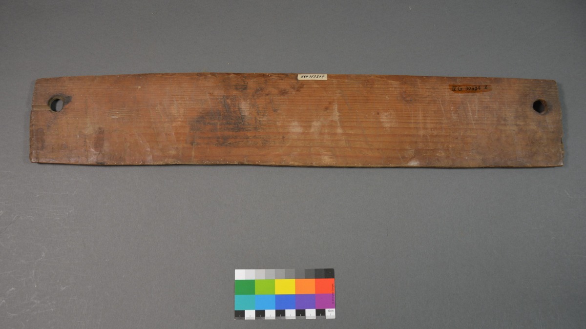 IV Ca 30329 b