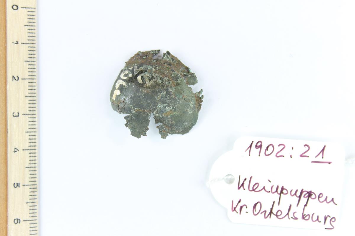Bronzeblechfragment