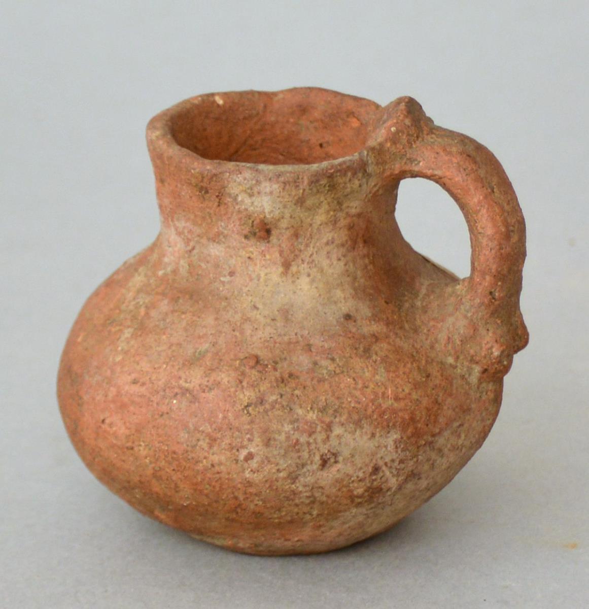 V C 3942