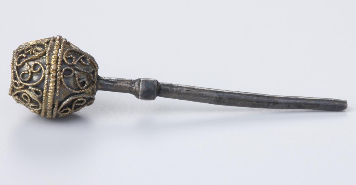 Kleine Ziernadel aus dem "Mainzer Goldschmuck"