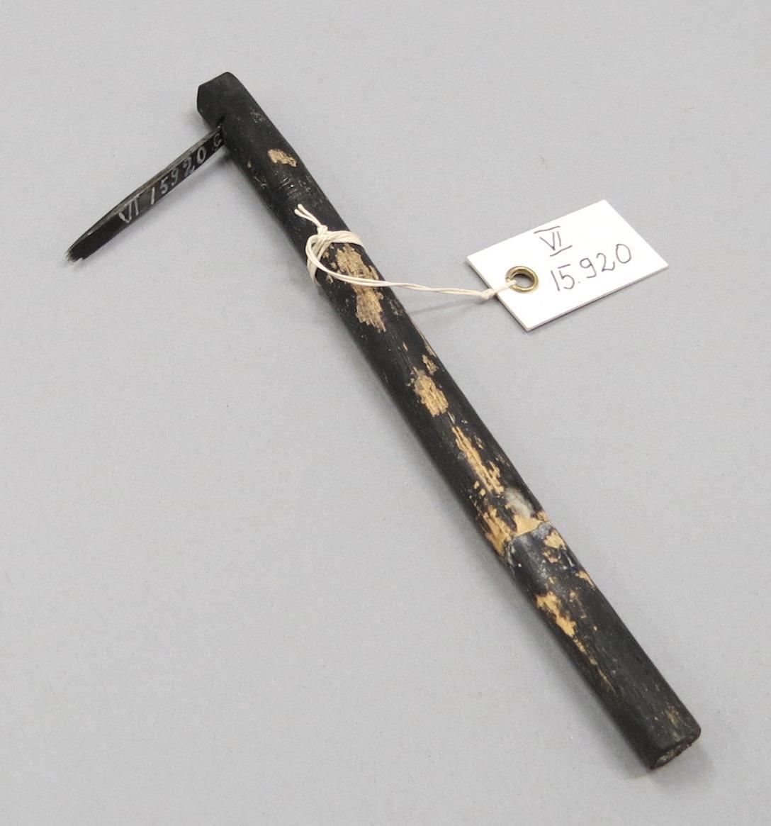 VI 15920