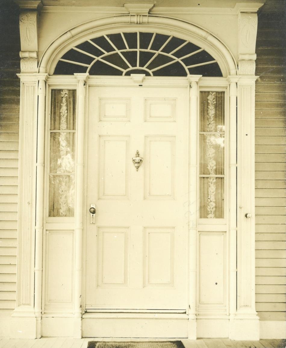 South Kingstown, Kingston, 1305, Kingstown Road, Thomas Stafford Taylor House / Hagadorn House, Hauseingang