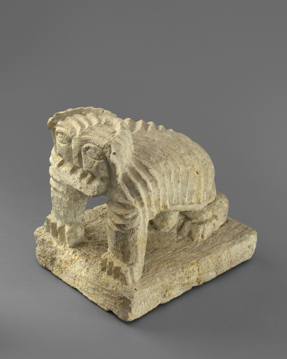Löwenstatuette