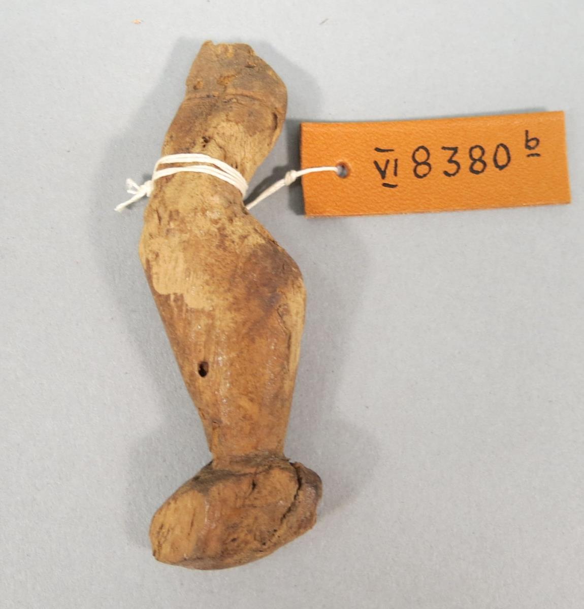 VI 8380 b
