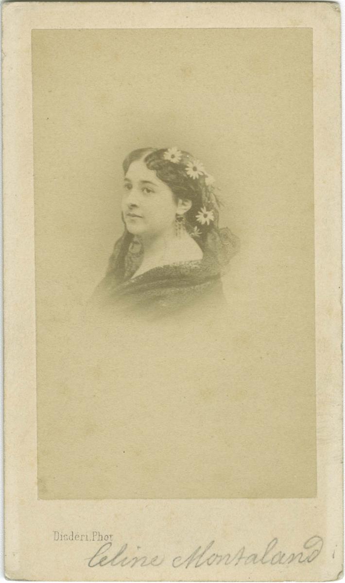 Porträt der Céline Montaland