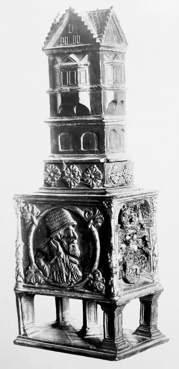 Ofenmodell mit Wappen und Brustbildern