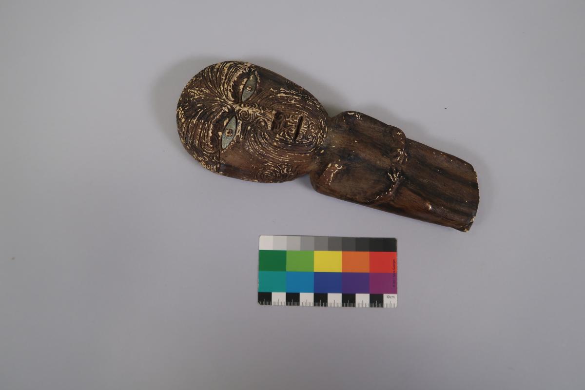 VI 22090 a,b