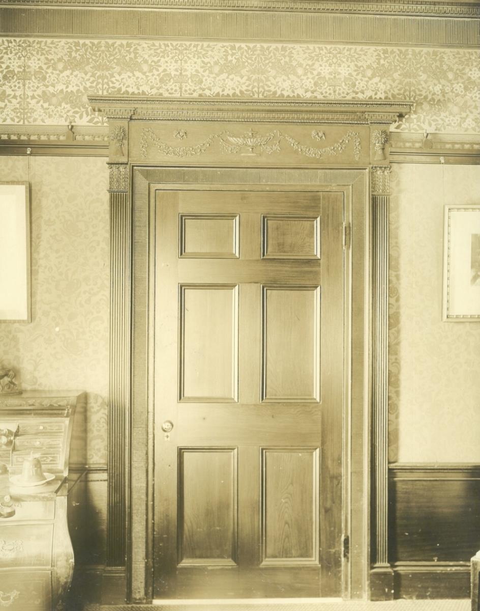 Peabody, "Oak Hill", Tür