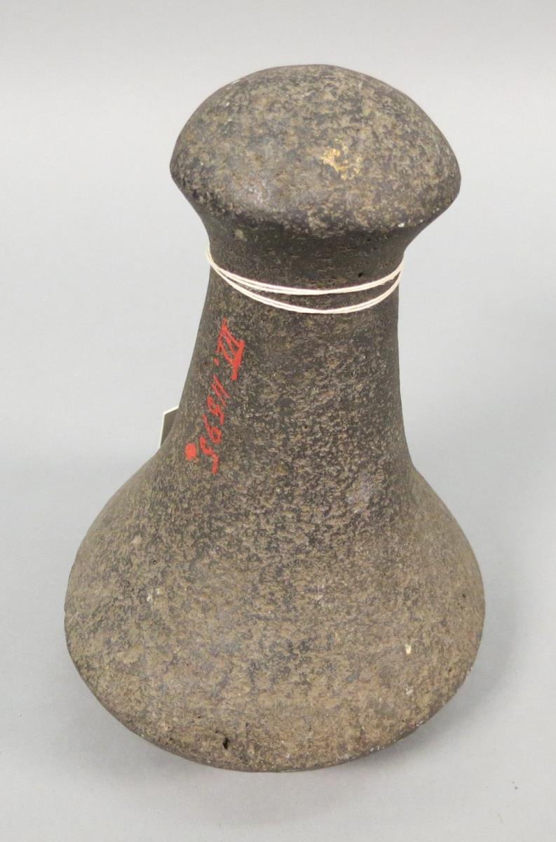 pohaku ku'i poi