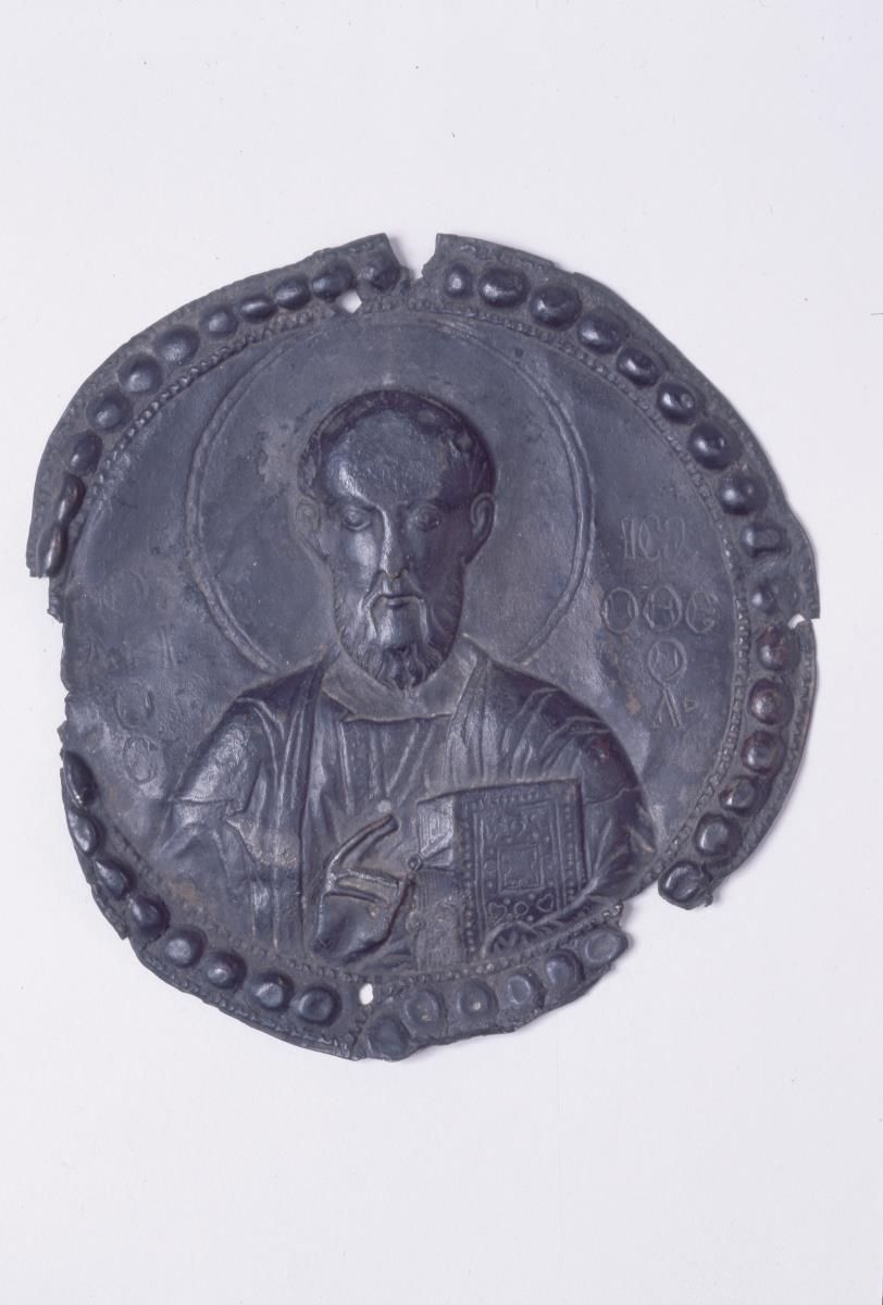 Runder Beschlag mit Iohannes dem Theologen
