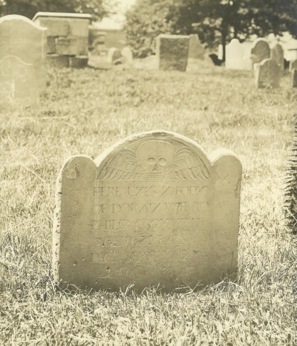 Salem, Friedhof, Grabstein: Wife of Philip Cromwell (Doraty)