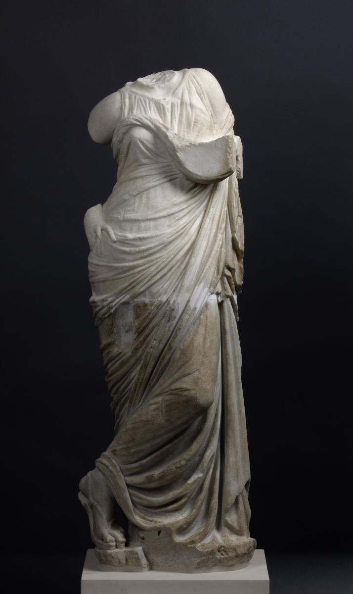 Weibliche Figur