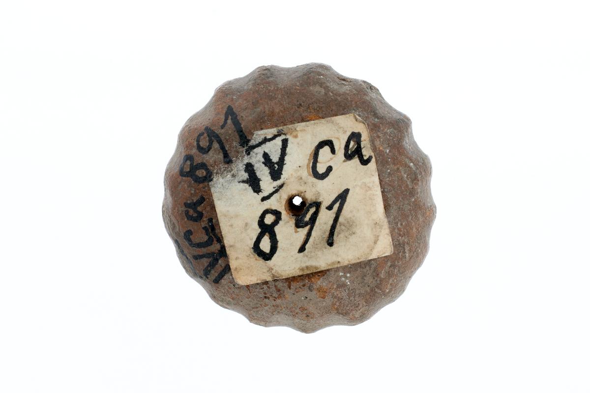 IV Ca 891