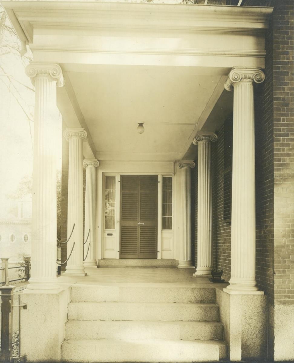 Salem, 41-43, Chestnut Street, Saunders-Saltonstall-Tuckerman Double House, Hauseingang