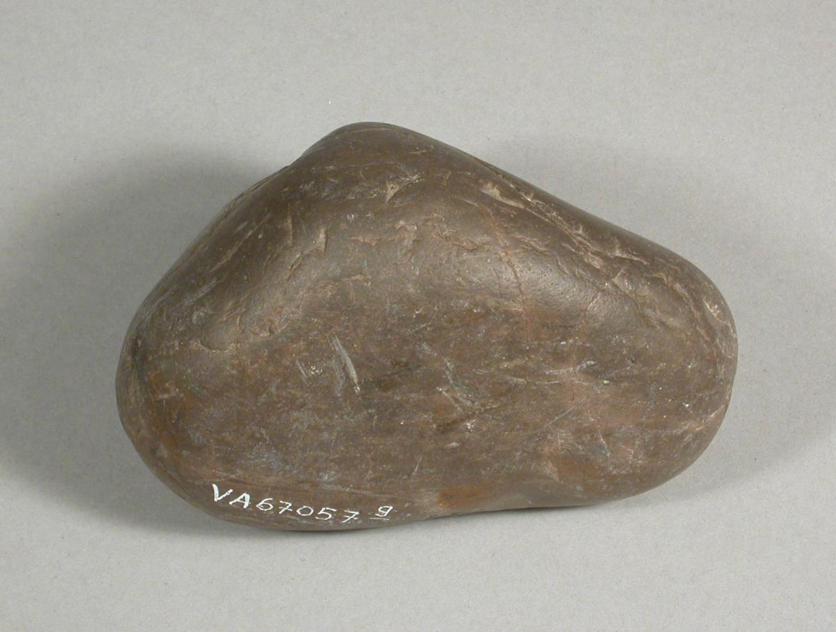 V A 67057 g