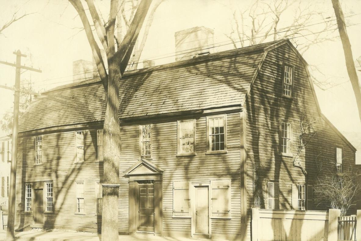 Salem, Haus: Old Läng House