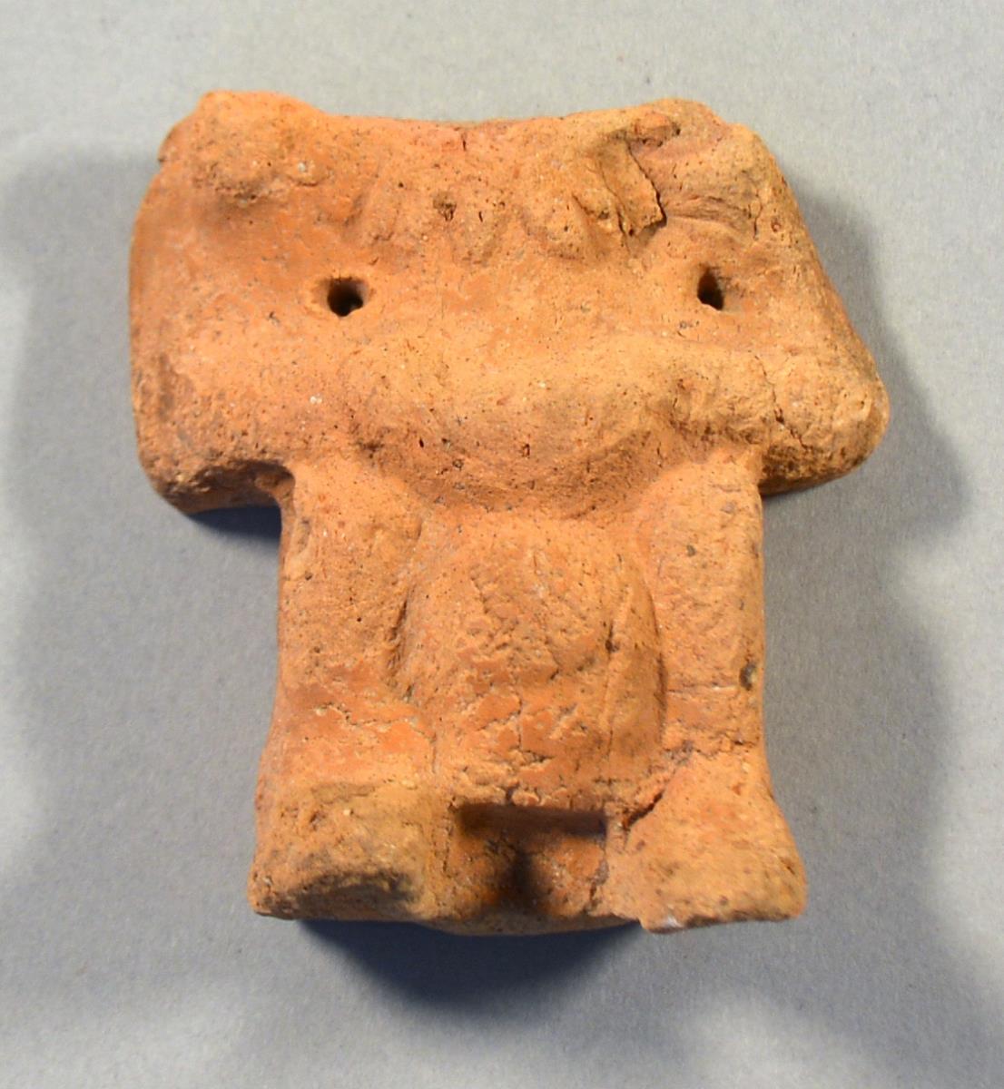 VII E 3242