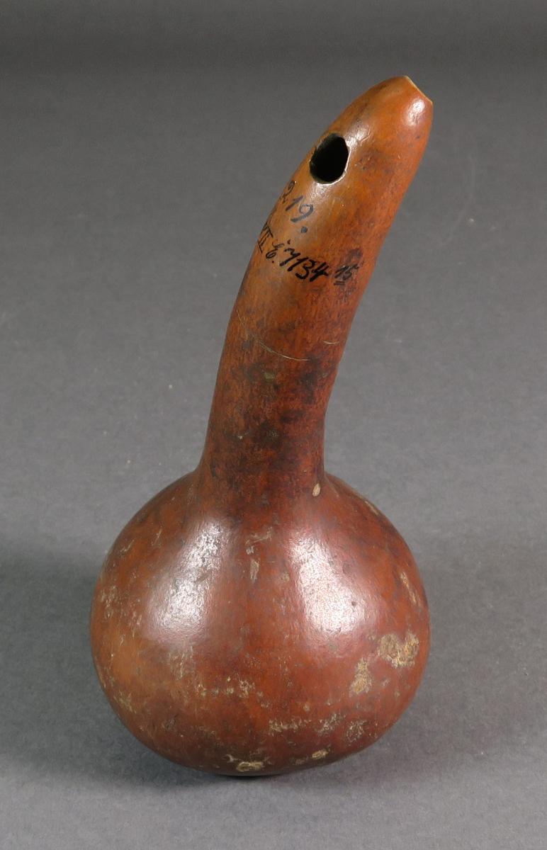 VII E 7134 (15)