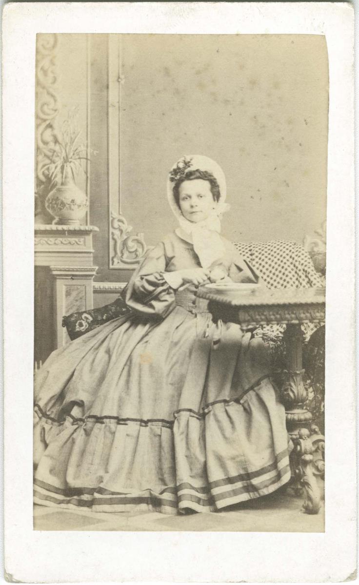 Porträt der Anna Lauchery