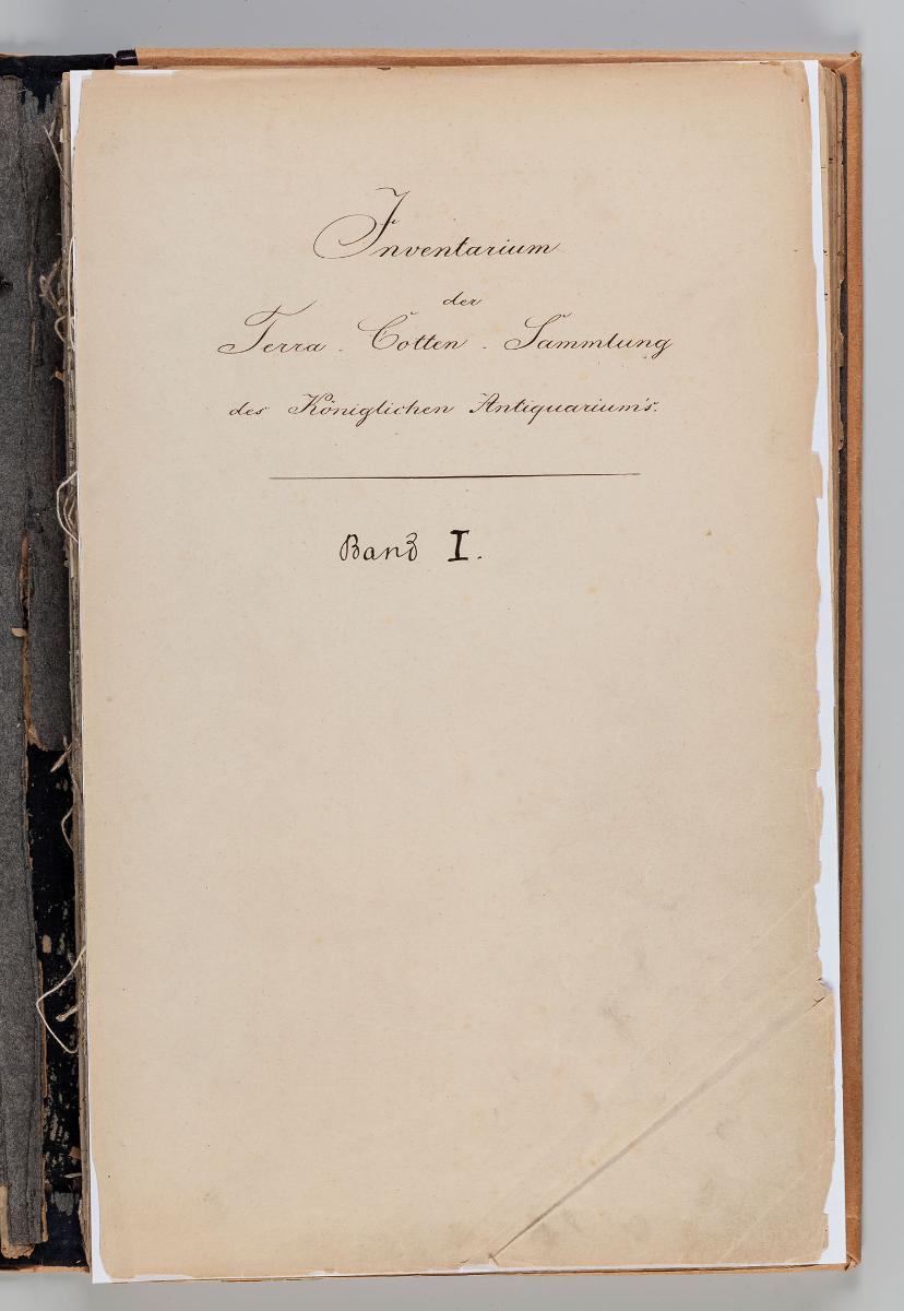 Inventarium der Terra. Cotten. Sammlung des Königlichen Antiquariums Band I.