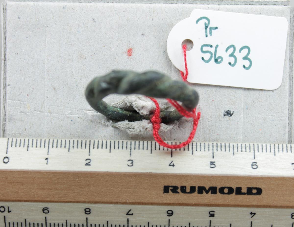 Fingerring