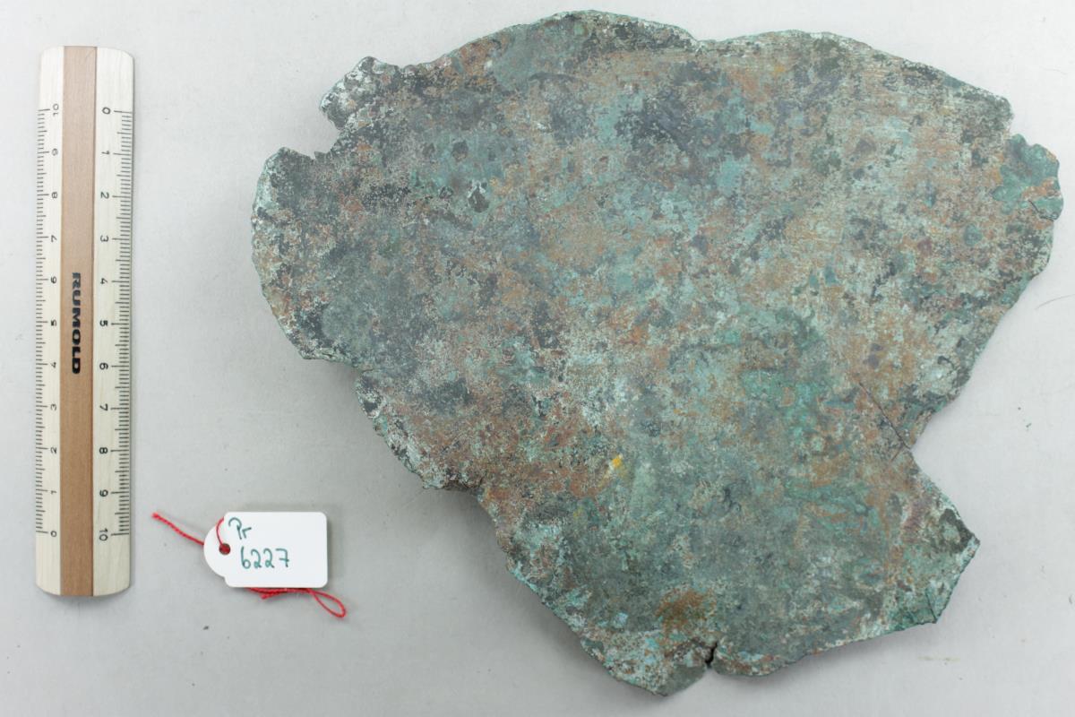 Bronzeschalenfragment