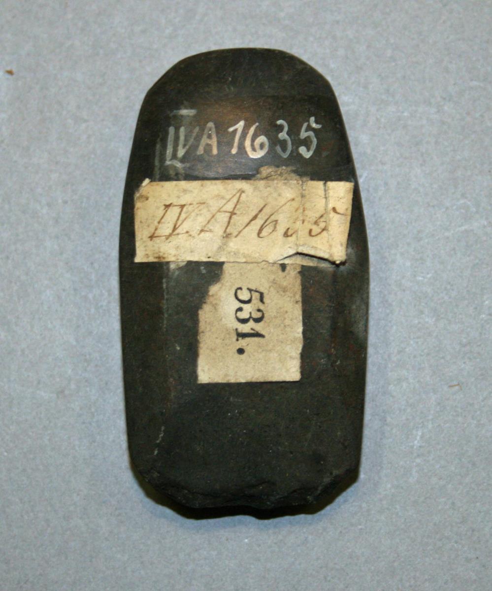 IV A 1635