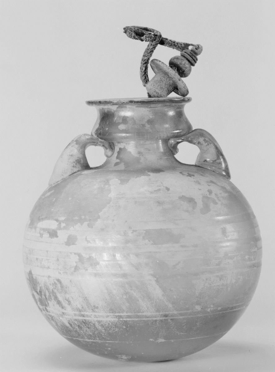 Salbgefäß in Form einer Kugelflasche mit zugehörigem Bronzestöpsel an einer Kette