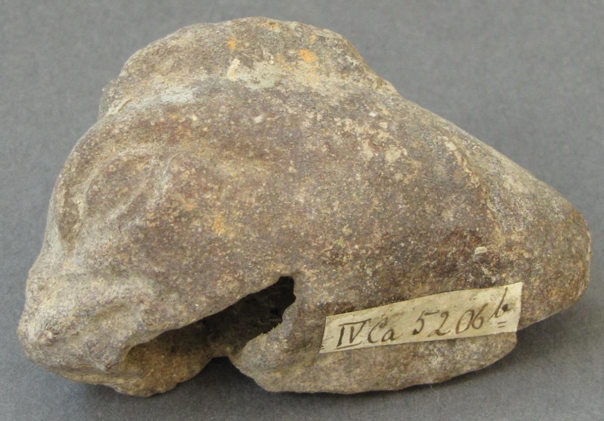 IV Ca 5206 b