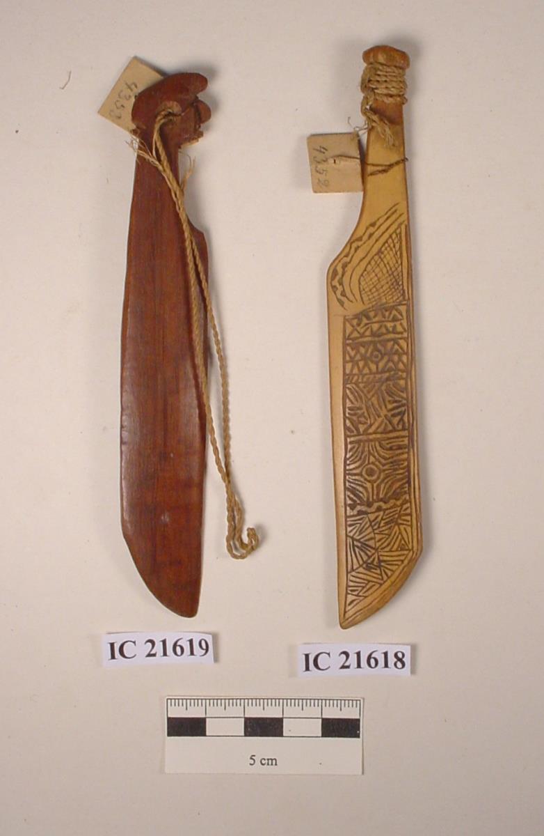 I C 21618