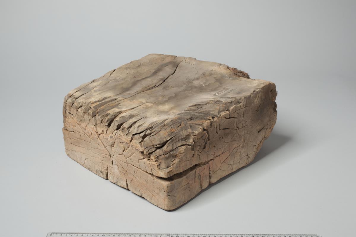 Holzblock
