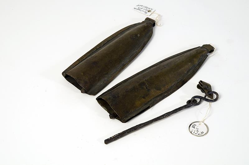III C 11928 a,c,d