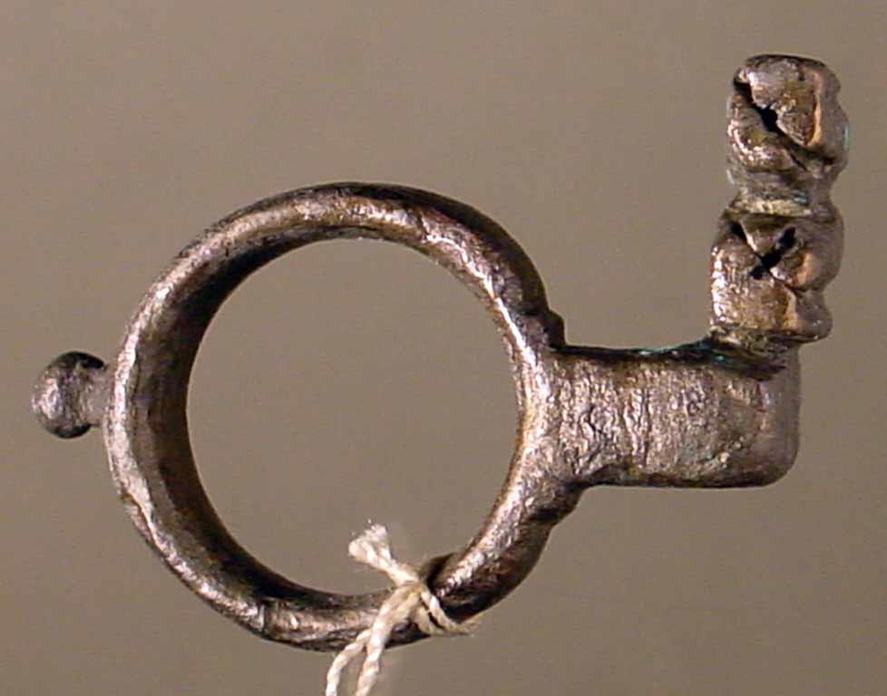 - Objekt ohne Beschreibung - (ein Ringschlüssel)