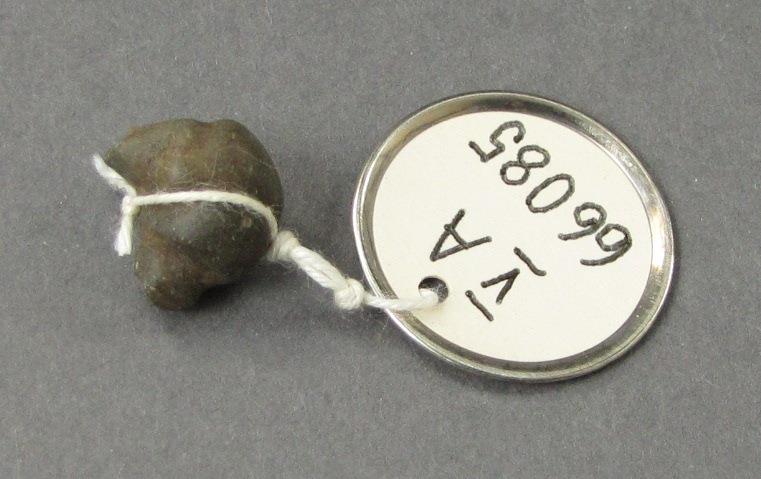 V A 66085