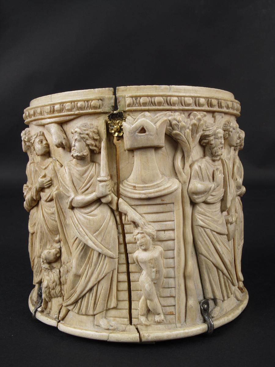 Große Berliner Pyxis