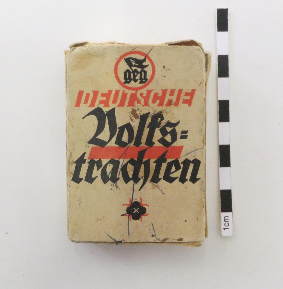 Deutsche Volkstrachten.